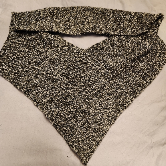 Express Scarf - Picture 1 of 4